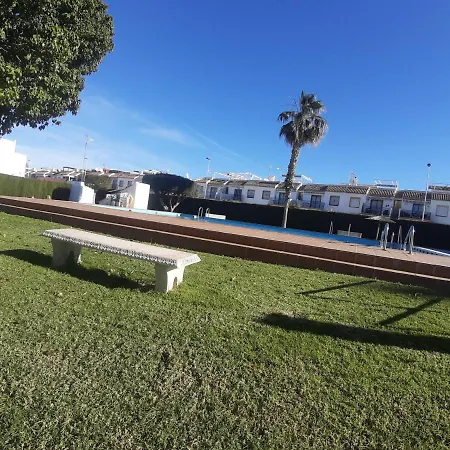 Chalet Jardin Del Mar تورّيفيِخا