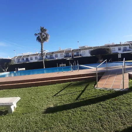 بيت للعطل Chalet Jardin Del Mar تورّيفيِخا