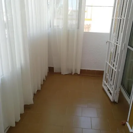 بيت للعطل Chalet Jardin Del Mar تورّيفيِخا