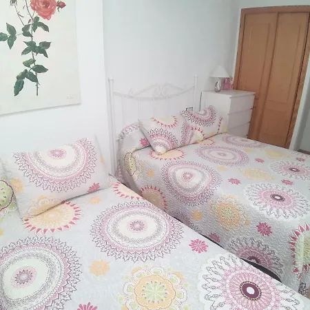 بيت للعطل Chalet Jardin Del Mar تورّيفيِخا