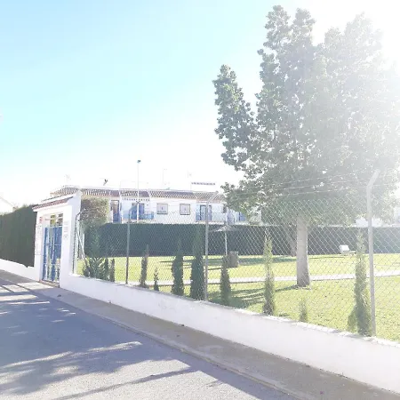 بيت للعطل Chalet Jardin Del Mar *
